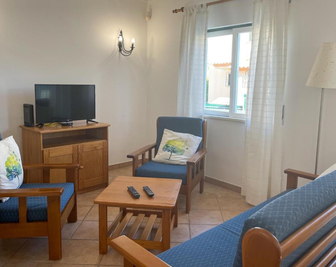Вилла Moradia T3 Aguia Marina, Com Piscina E Bbq Албуфейра Экстерьер фото