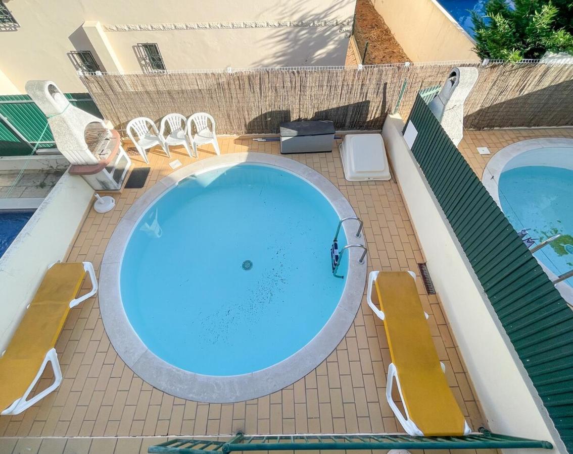 Вилла Moradia T3 Aguia Marina, Com Piscina E Bbq Албуфейра Экстерьер фото